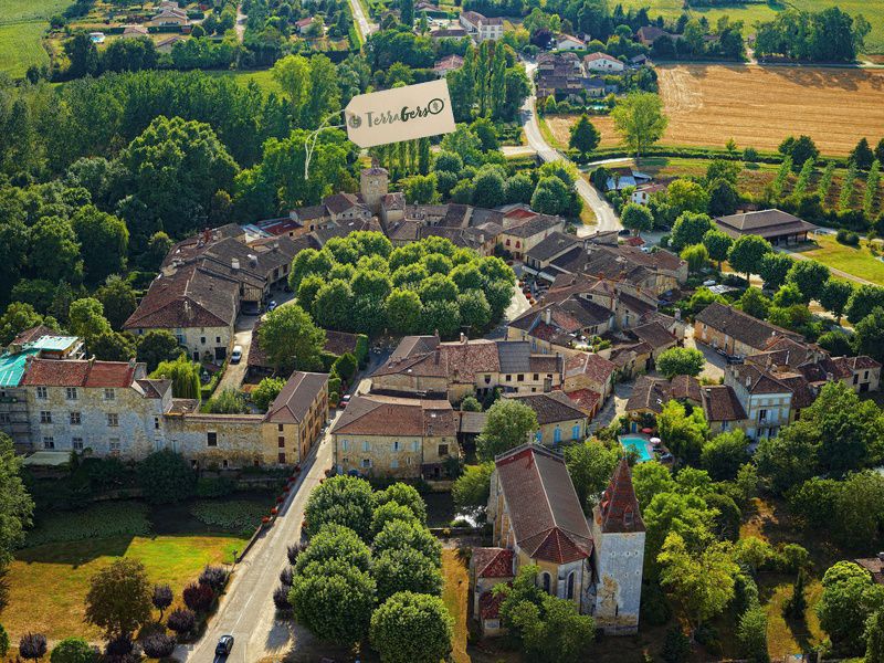 Nos Plus Beaux Villages