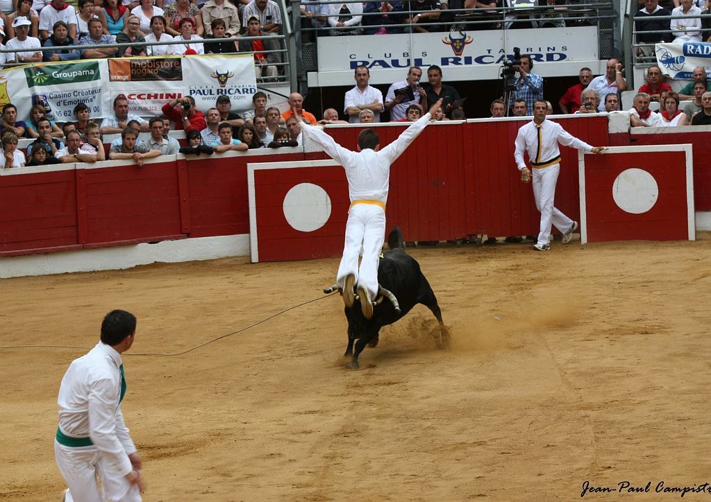 ARÈNES DE NOGARO