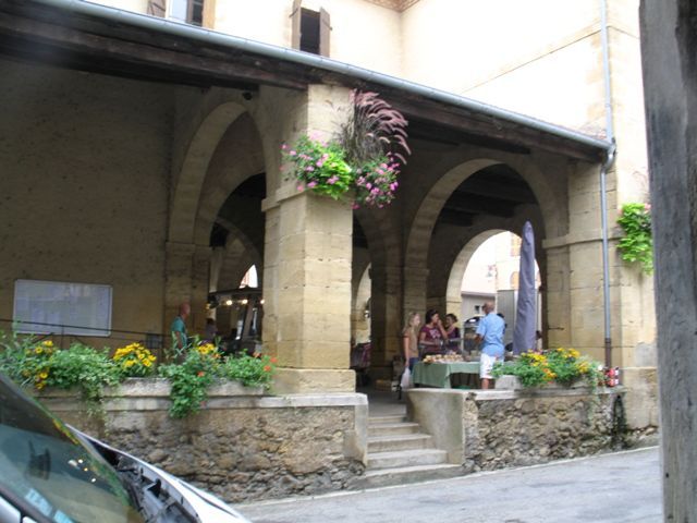 MARCHÉ DU JEUDI - MIÉLAN