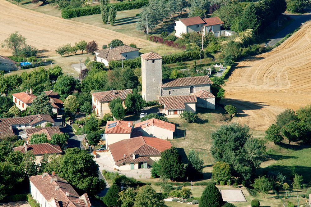 VILLAGE DE LAHITTE