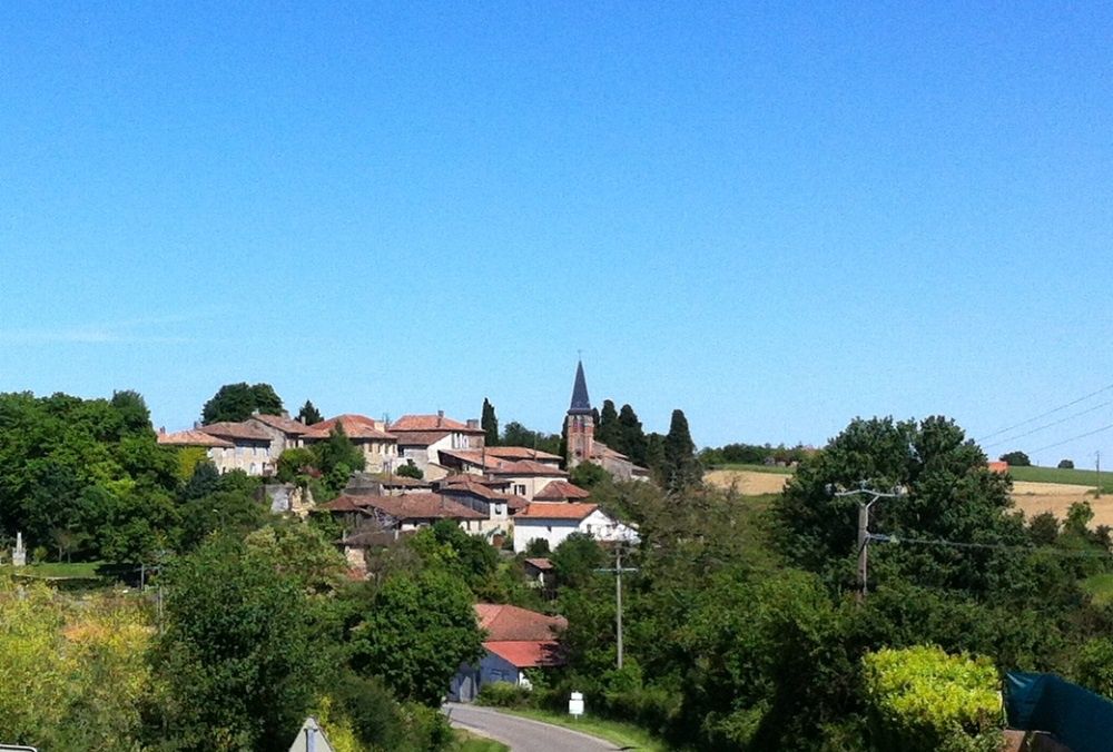 VILLAGE DE NOUGAROULET