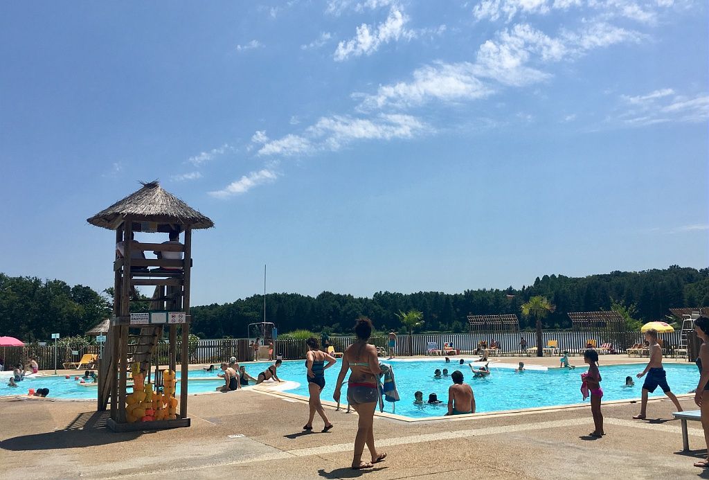 PARC DE LOISIRS DU LAC DE L'UBY