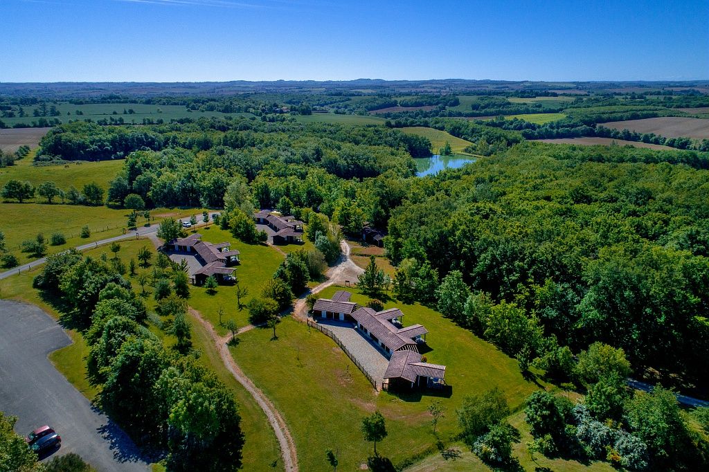 LE HAMEAU DES ÉTOILES