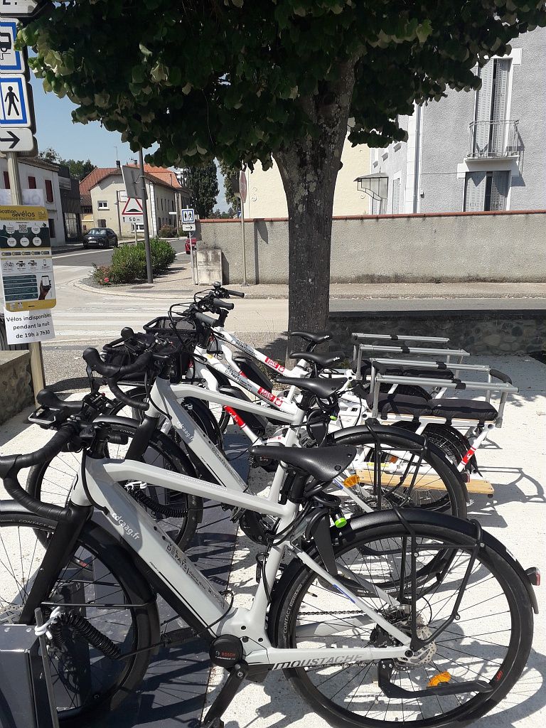 LOCATION LIBRE SERVICE VÉLOS A ASSISTANCE ÉLECTRIQUE