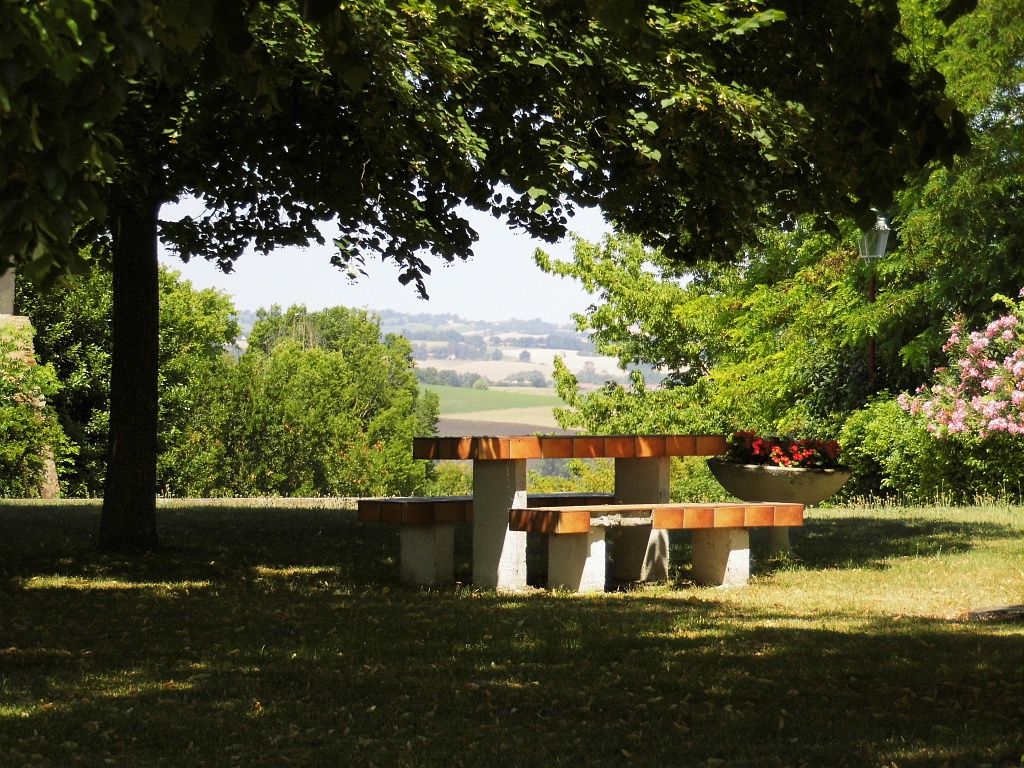  AIRE DE PIQUE NIQUE DE SAUVIMONT