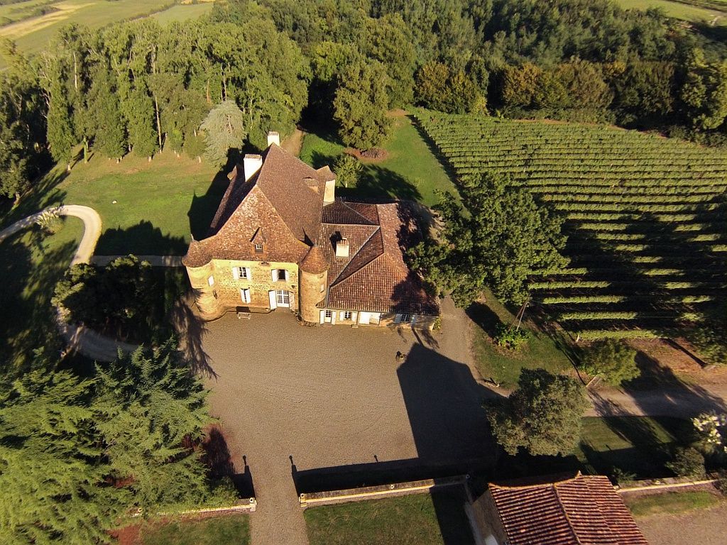 VISITE DU VIGNOBLE DU CHÂTEAU DE SABAZAN