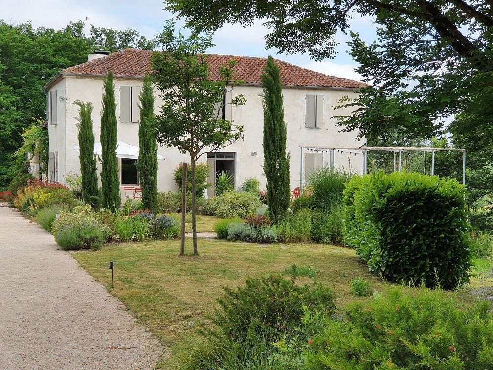 LASSENAT ÉCO-MAISON D'HÔTES EN GASCOGNE