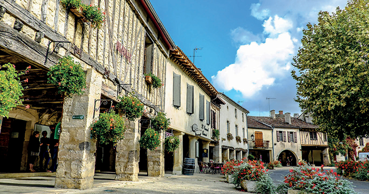 Fourcès, sa place me fait tourner la tête