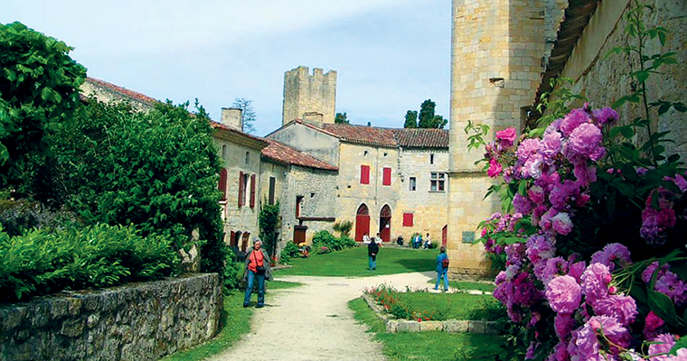 Les plus beaux villages du Gers en Occitanie, coeur de Gascogne et du ...